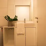 Aparthouse Leonhard Apartman